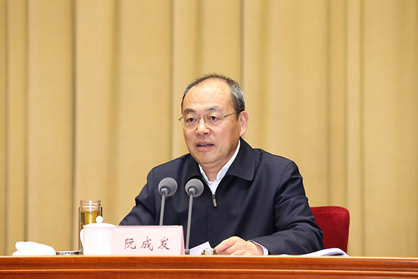 阮成发600.jpg 阮成发600.jpg