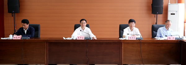 王予波2.jpg 王予波2.jpg