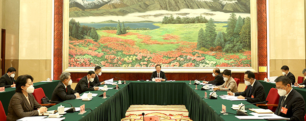 省人大常委会召开党组会议、主任会议(19130575)-20230115191348.JPG