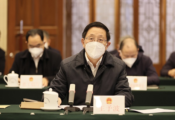 省政府就政府工作报告征求省人大常委会意见2-600.jpg