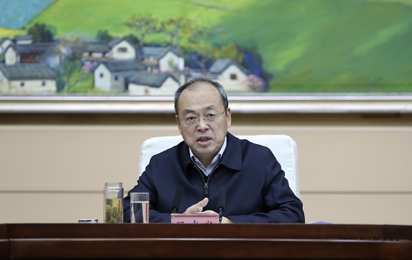 第87次常务会议2-600.jpg