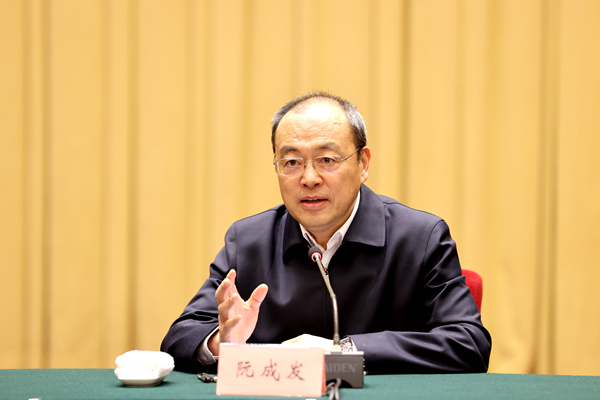 昆明调研4.jpg 昆明调研4.jpg