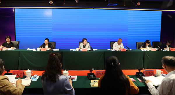全国妇联调研组赴云南(14064176)-20220623193939.JPG