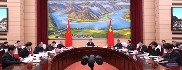 常务会1-600.jpg