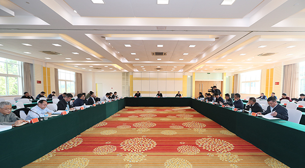 阮成发600.jpg