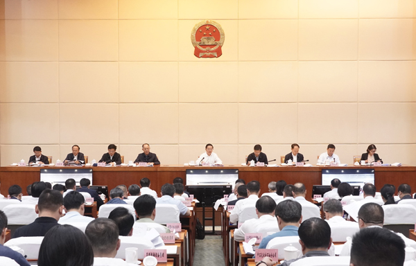 会议 600 2.jpg