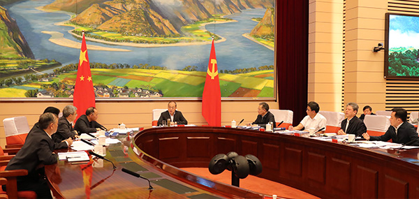 常务会1.jpg 常务会1.jpg