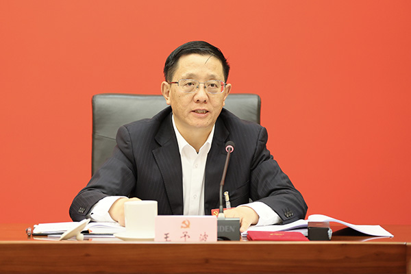 Y6002.jpg Y6002.jpg